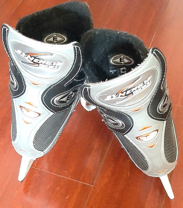 Skates.Easton Synergy 500.Size 11 D in Skates & Blades in Edmonton - Image 4