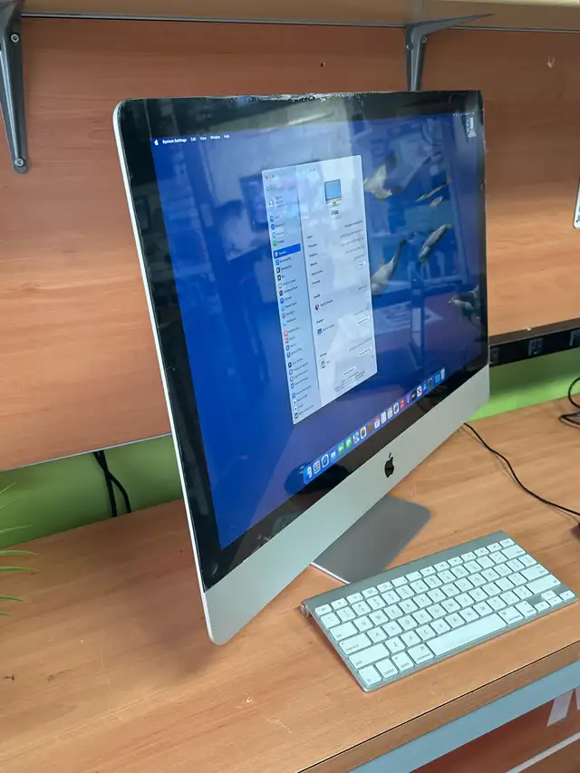 27" iMac 2013 latest OSX in Desktop Computers in Windsor Region - Image 4