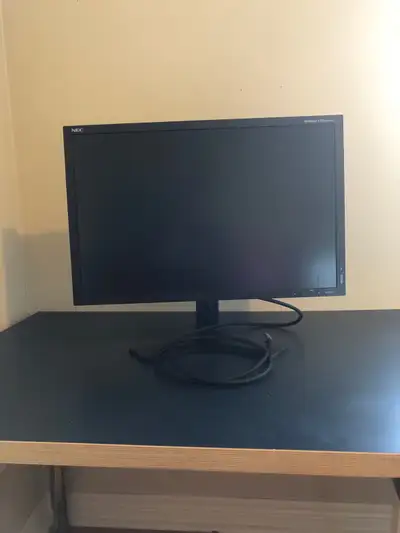 I am selling a used NEC Multisync wide-colour gamut monitor. The specific model is LCD2690WUXi-Bk. I...