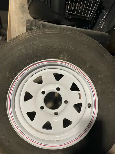 Roue de remorque neuve n’a jamais servi st175/80R13