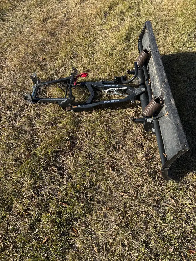 Glacier snow plow in ATVs in Regina - Image 4