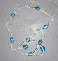 $20 Vintage MCM blue aqua bead necklace beach mermaid style