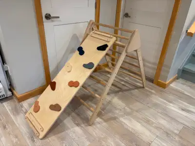 Pikler triangle and climbing ramp (Montessori learning), View more