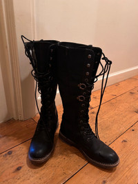 Rieker size 8.5 women’s boots 