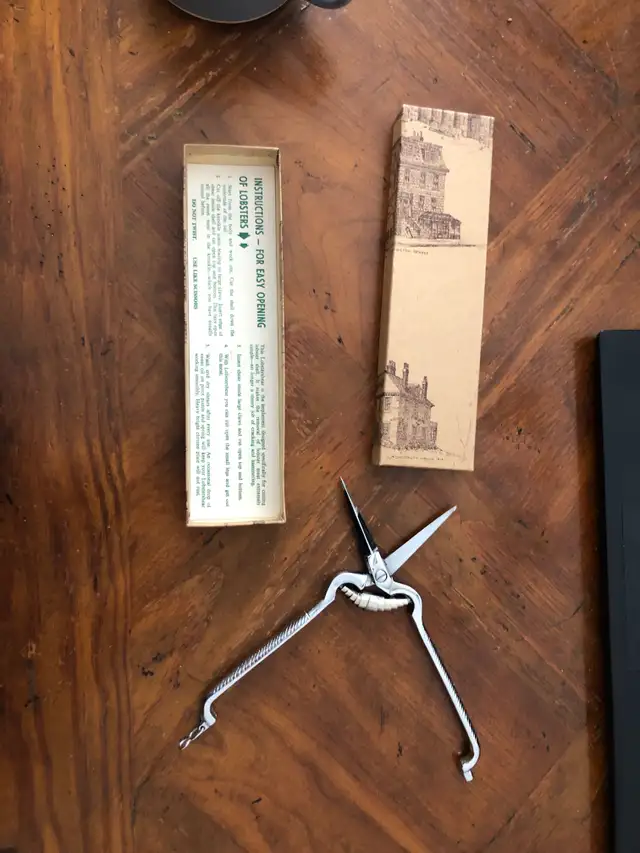 Lobster shears tools utensils in Other in Kitchener / Waterloo - Image 2