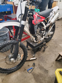 Parting Out 2010 Husqvarna  xcf 250