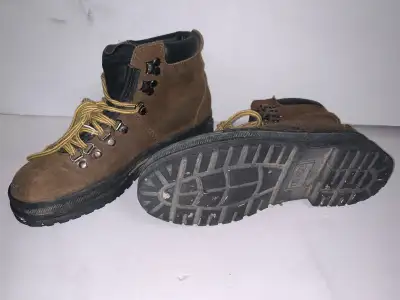 Lehigh Safety Boots (Size 6 1/2), View more