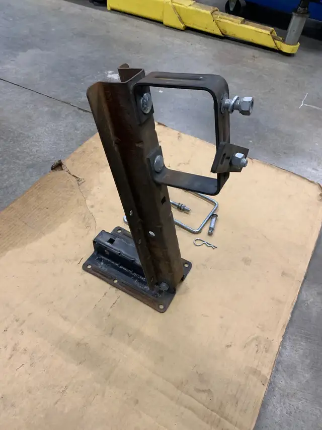  Stromberg  Carlson adjustable, folding spare tire rack in Tires & Rims in Owen Sound - Image 3