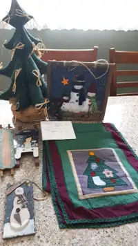 Mini Christmas Tree & decorations
