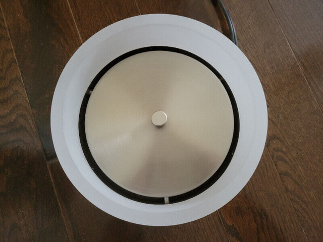 Brand New Flush mount LED ceiling light in Indoor Lighting & Fans in Markham / York Region - Image 4