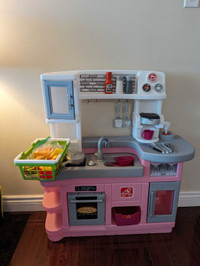 Step 2 Pink Play Kitchen with extra food