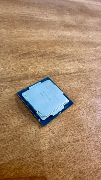 Processeur CPU Intel i5-10400T 6cores 12 threads, View more