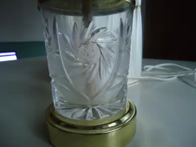 VINTAGE 1970's PINWHEEL CRYSTAL LAMP, View more