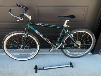 21 Speed Aluminum Frame Mongoose Antelope Mountain Bike, View more