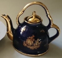 Vintage Limoges France Cobalt Blue Courting Couple Mini Teapot