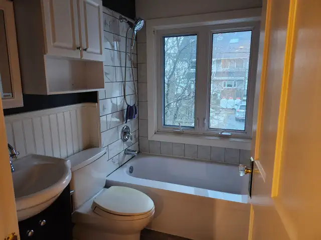 Stunning 3-Bedroom Home in the Historic Hydrostone in Long Term Rentals in City of Halifax - Image 8