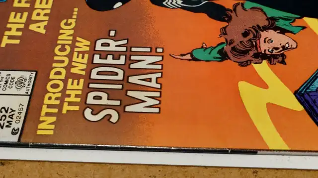 Amazing Spider-Man Issue 252 - Newsstand Version in Comics & Graphic Novels in Mississauga / Peel Region - Image 5