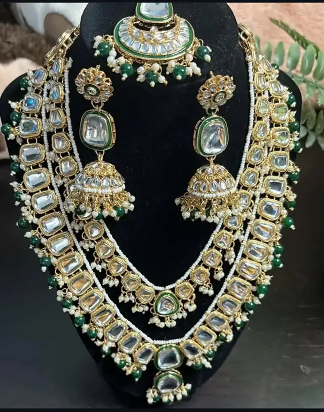 Emerald Green Necklace Set62864364769155126