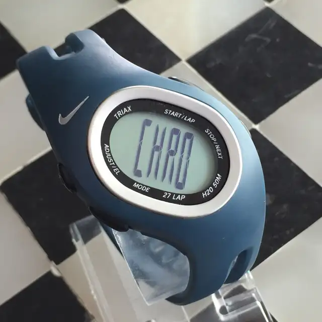 NIKE WR0065 デジタル腕時計 triax A3315 NIKE WR0065 デジタル腕時計 triax A3315