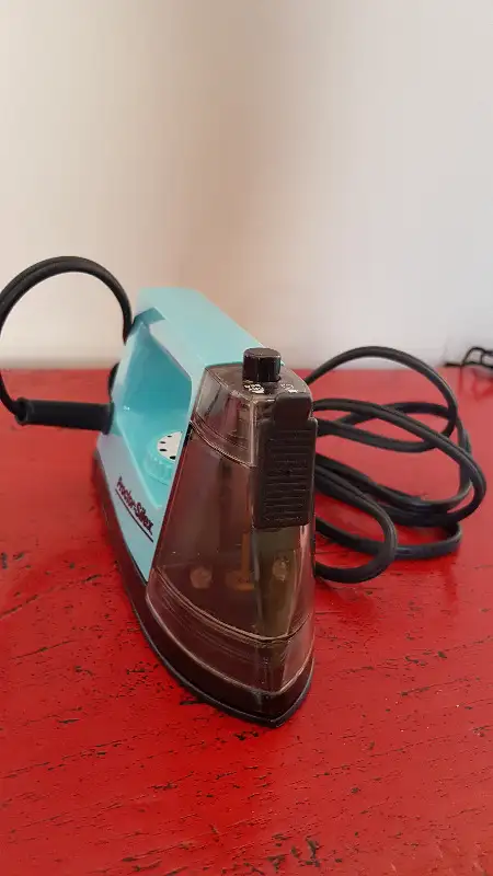 Proctor Silex Travel Iron524415533959106564