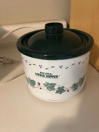 Rival Slow Cooker Crock-Pot Stoneware Purple Grapes 5 qt Model