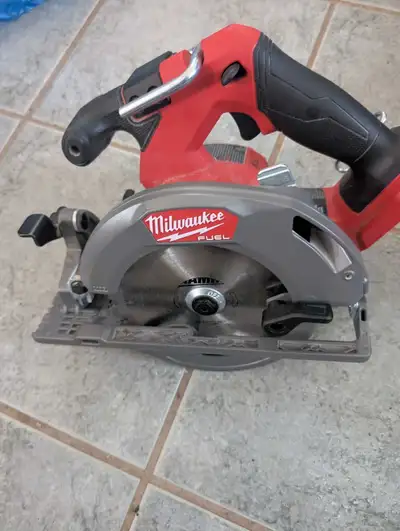 Milwaukee fuel 6.5 inch circular saw , View more
