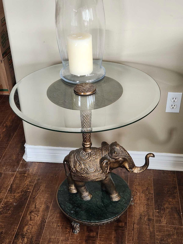 Beautiful elephant side table in Other Tables in Bedford - Image 2