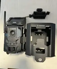 VOSKER V200 LTE Wireless Outdoor Security Camera + Extras