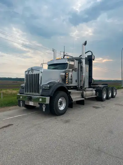 For sale ready to work W900 log truck needs absolutely nothing turn key ready. Excellent condition....
