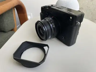 Fuji XPRO 3 camera body in excellent condition with low shutter count (around 6500). Included: 2 Bat...