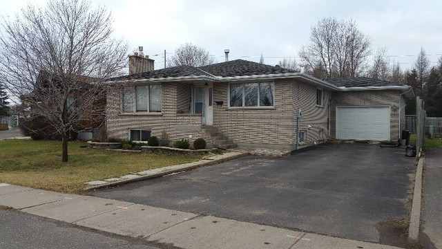 Great Area! 3br raised bsmt suite furn ALL incl in Long Term Rentals in Thunder Bay