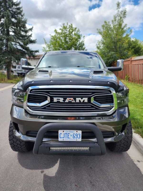 2012 RAM 1500 5.7 HEMI QUAD CAB 12.5" LIFT ON 37s ARMY GREEN 4x4 Cars