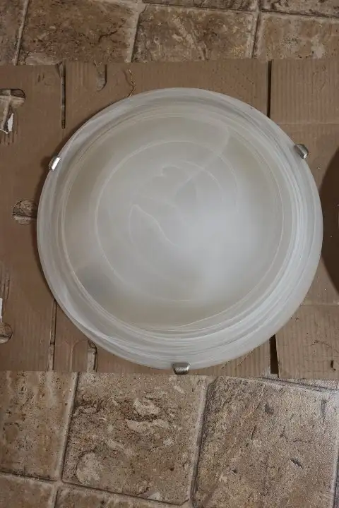 flush mount light fixtures  in Indoor Lighting & Fans in Kitchener / Waterloo - Image 3