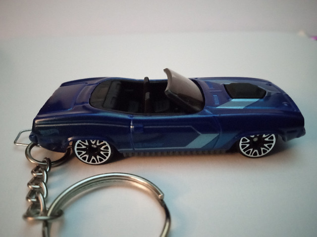 1970 Plymouth Barracuda Custom Keychain - Brand New - Muscle Car in Other in Hamilton - Image 2