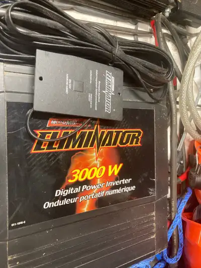 I am selling a never used Motomaster Eliminator 3000W digital power inverter, ideal for converting y...