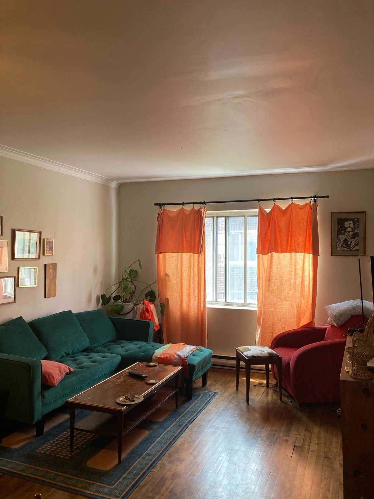 4 1/2 longterm SUBLET in Côte-des-Neiges, September (flexible) — photo 1