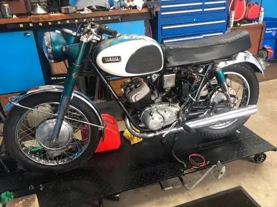 1966 Yamaha Catalina 250 YSD3 Barn find. Tank washed out, petcock rebuilt, fuel lines cleaned, carbs...