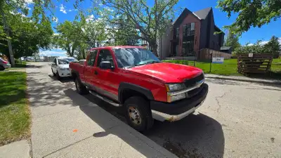 Good working work truck. 284xxx KM This truck has been well maintained since it was purchased from a...