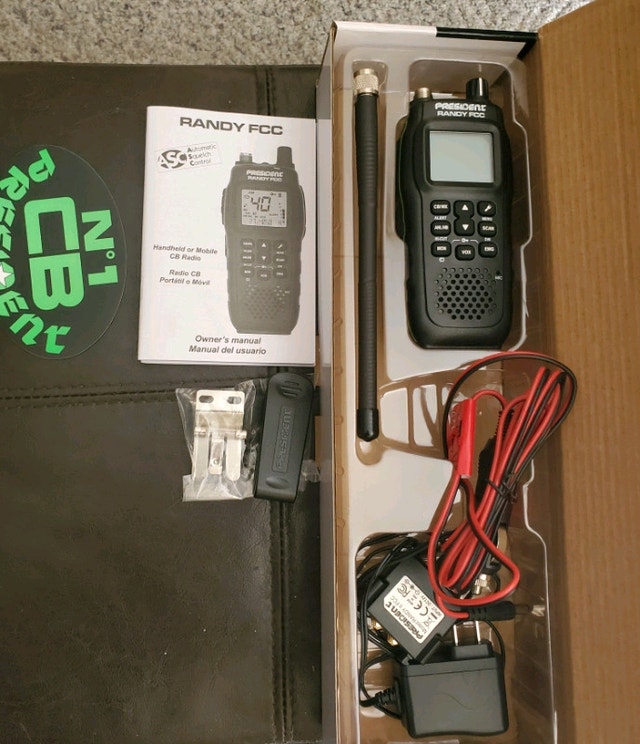 PRESIDENT RANDY FCC PORTABLE HANDHELD 40 CHANNEL CB RADIO General