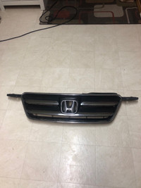 2006 Honda crv grille and parts