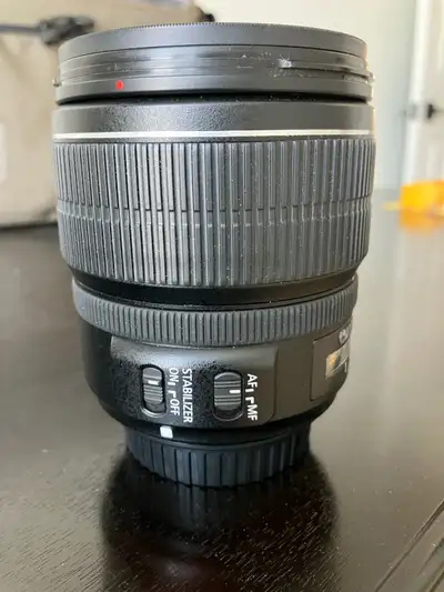 Note: This lens is only for cropped sensor cameras such as the Rebel series, 60D, 90D and 7D. It is...