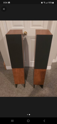Tower speakers 