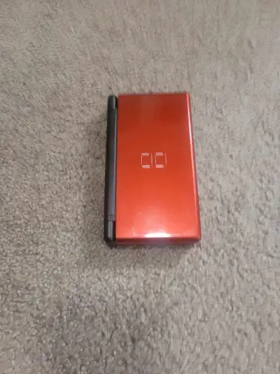 red nintendo Ds lite (works), View more