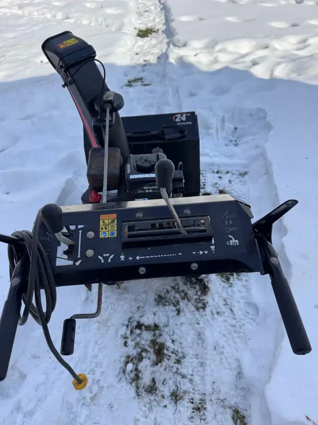Snotek by Ariens  SnowBlower in Snowblowers in Windsor Region - Image 4