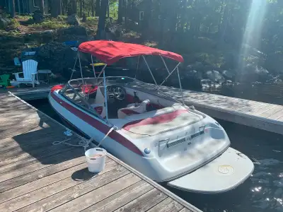 Dual captain seats. 6 passengers. Sony stereo. Extended swim platform with ladder. Bimini, full moor...