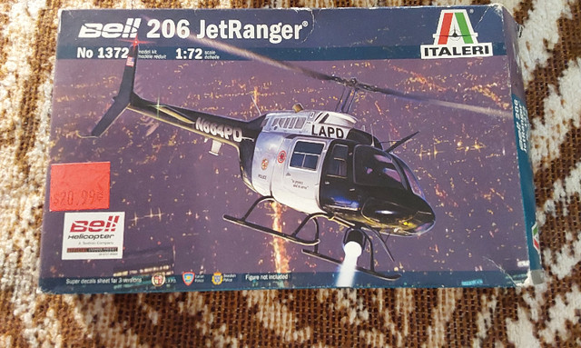 Police Bell 206 Jet Ranger 1/72 Italeri dans Loisirs et artisanat  à Sherbrooke
