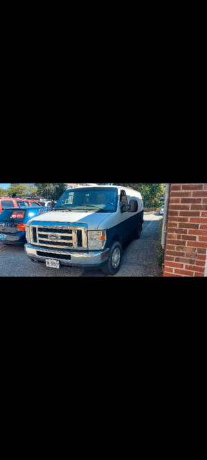 2009 Ford E 350 Extended