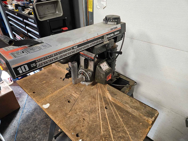 Craftsman Radial Arms Saw 10 Inch dans Outils électriques  à Comté de Strathcona