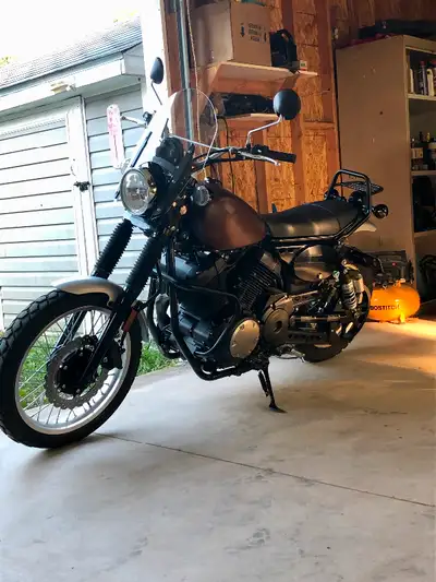 2018 scr950 for sale! Bike runs great, 10,000kms, mileage may change as I’m currently riding the bik...