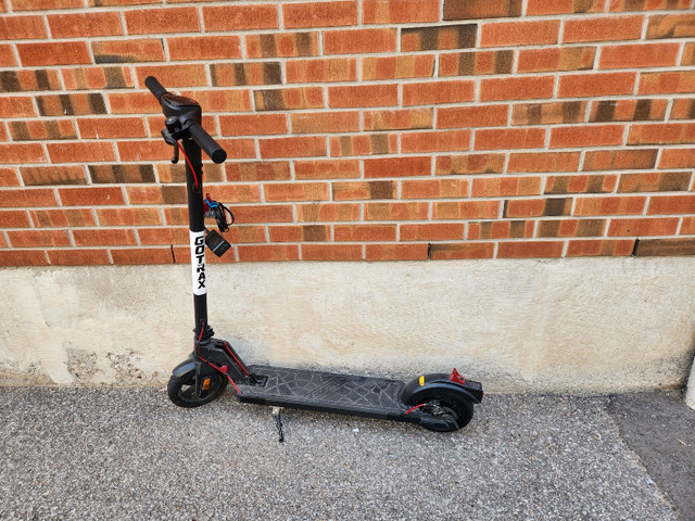 Gotrax Scooter. Almost New Condition in General Electronics in Oshawa / Durham Region